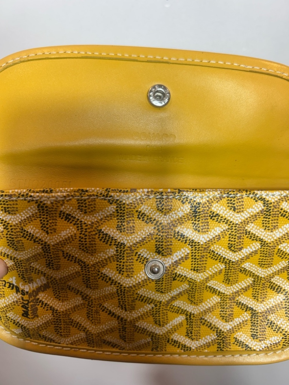 Goyard Saint Louis Pouch - Yellow - Picture 4 of 7